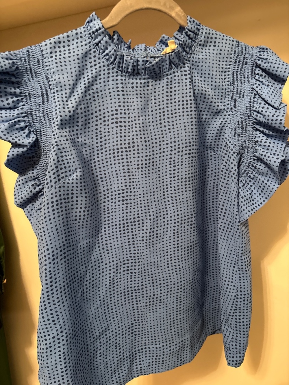 Jodifl blue polka dot ruffle sleeve top medium